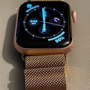 Apple Watch Series 4